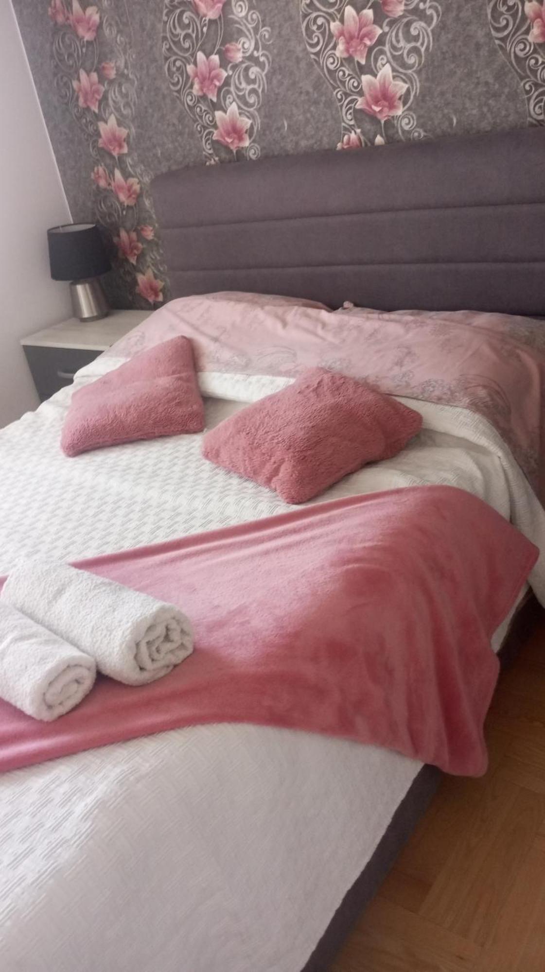 Apartman Gana Altina Lux Belgrade Exterior photo